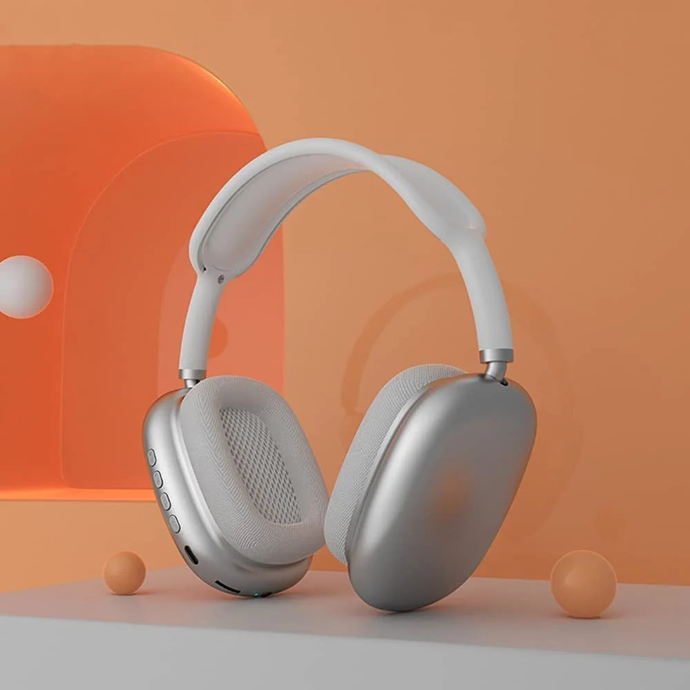 EchoWave P9 Wireless Bluetooth Headphones – Cushioned Over-Ear Design
