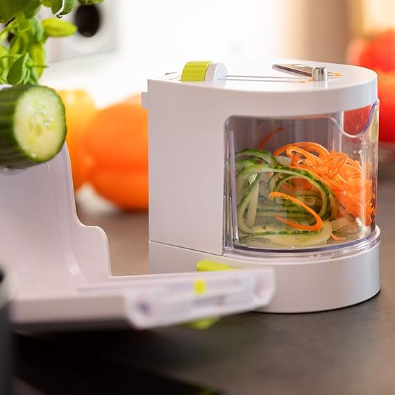 Universal Vegetable Spiralizer with Container – 3 Cutting Styles